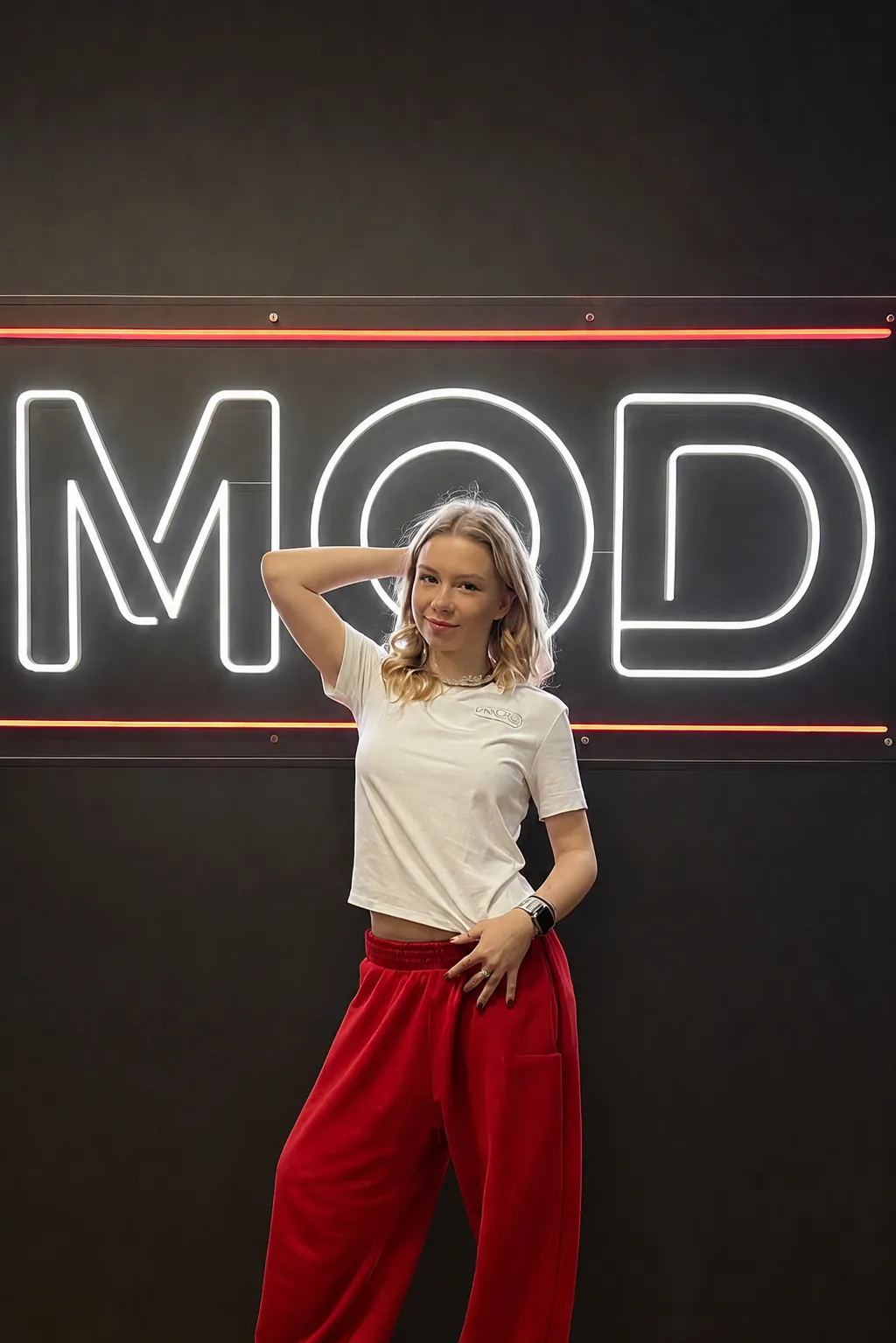Громова Анастасия Сергеевна тренер студии танцев MOD