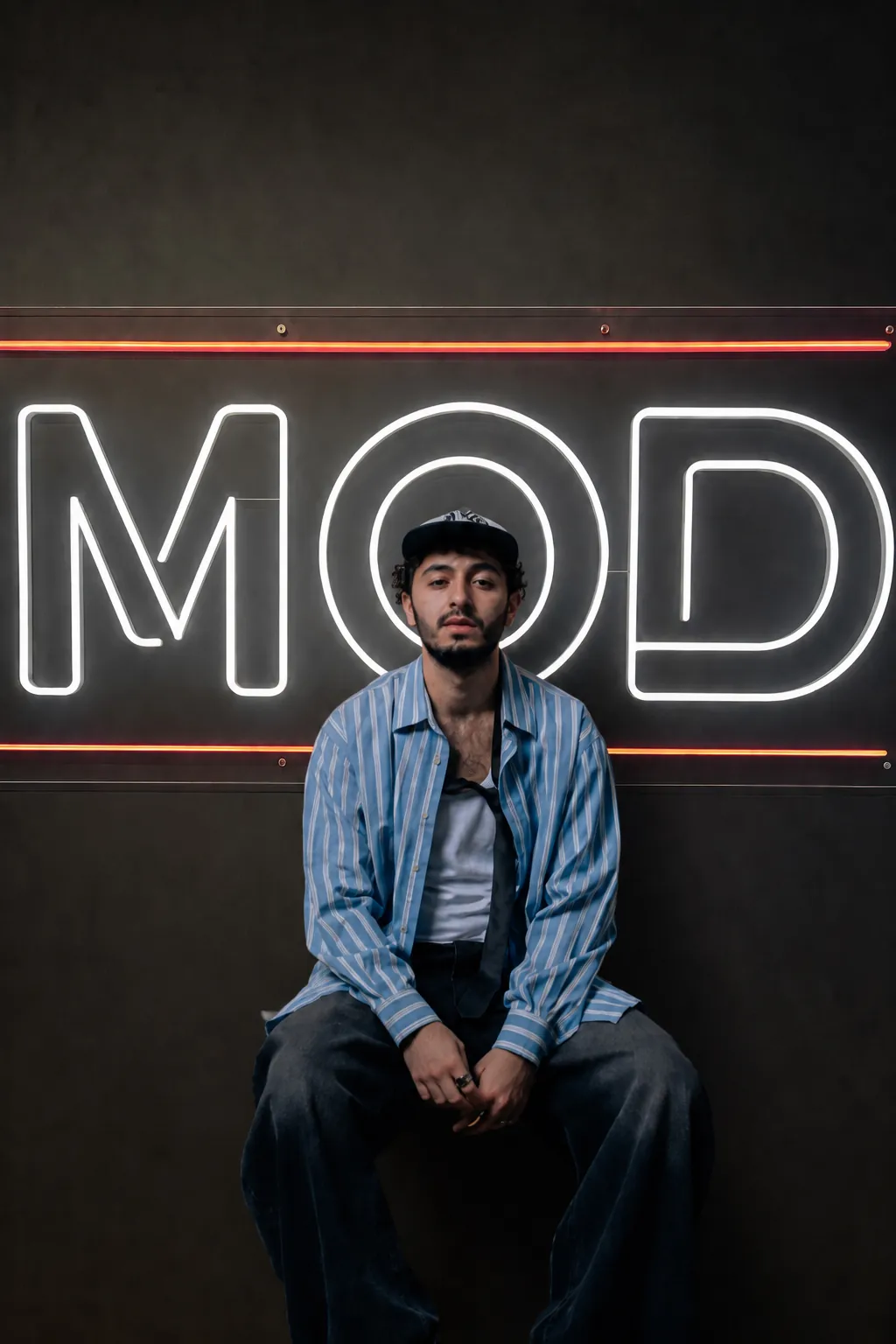 Ар тренер студии танцев MOD