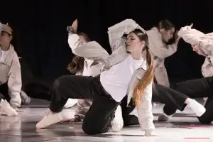 Женский (Girly) Хип-Хоп средний (middle) уровень | Студия танцев MOD в Красногорске