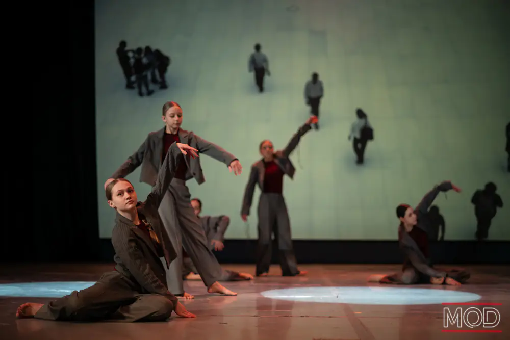 танцы контемп в Красногорске